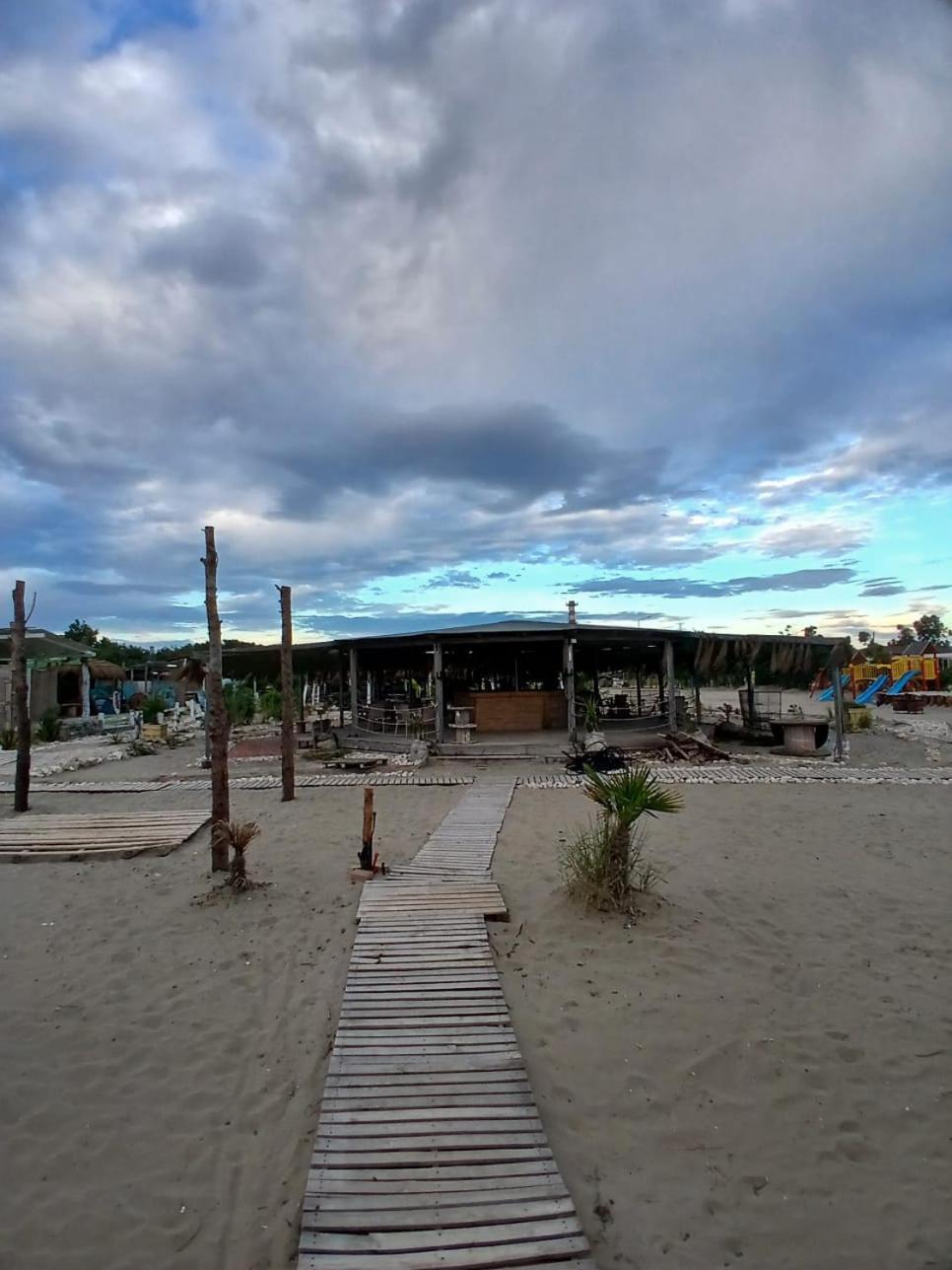 Zulu Beach Tenda Vlorë Exterior foto